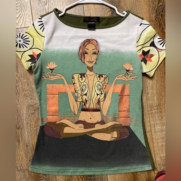 Custo, Zen Yoga Girl, Short sleeve, Size M - Picture 4 of 4